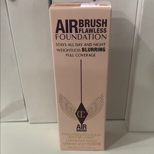 Charlotte Tilbury Airbrush Flawless Foundation - 7 Neutral